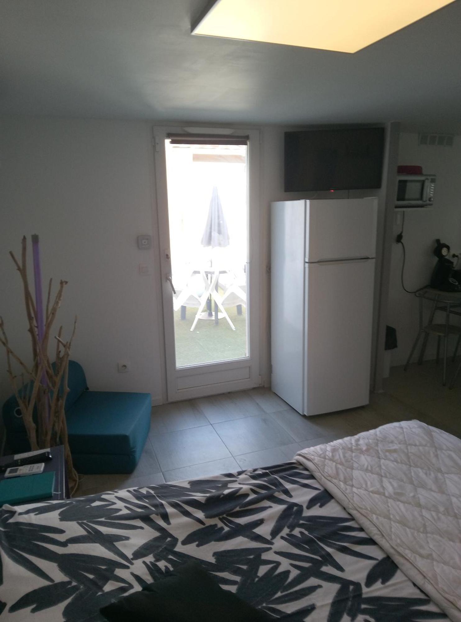 Aux Portes De Camargue Arles Exterior photo